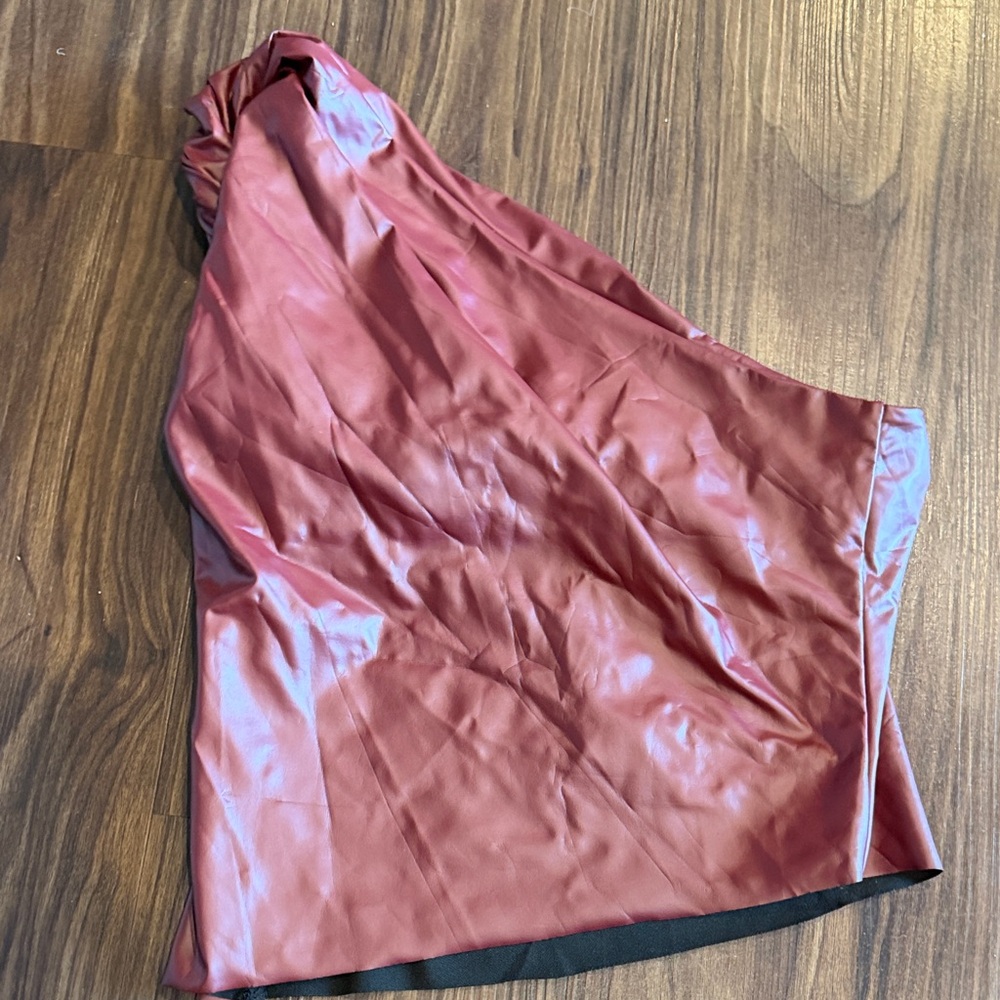 Sleek One-Shoulder Top in Rust